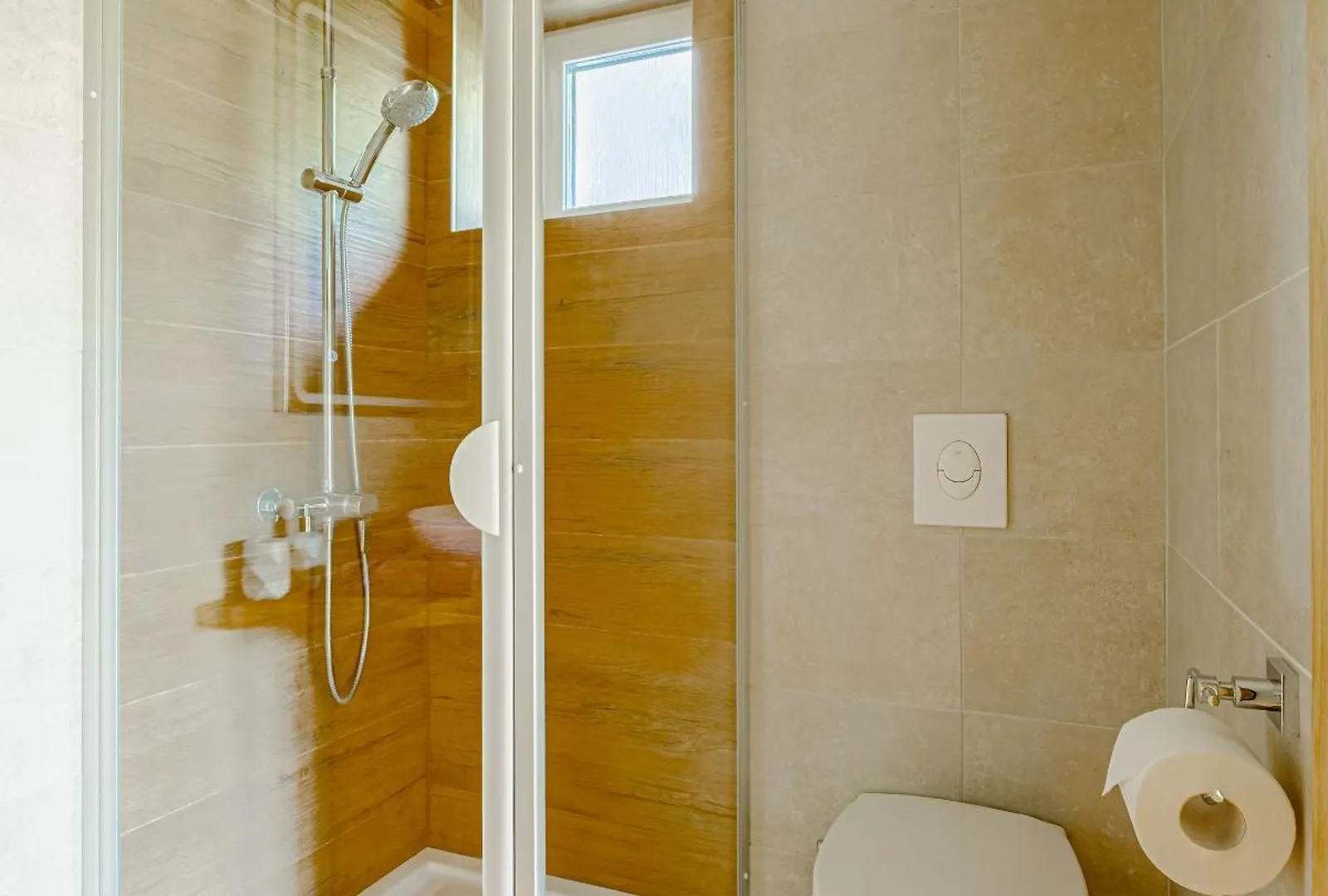 Villa Azur - Experience The Adriatic 诺维·维诺多尔斯基 招待所